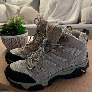 Womens Merrell Moab Hiking Shoes